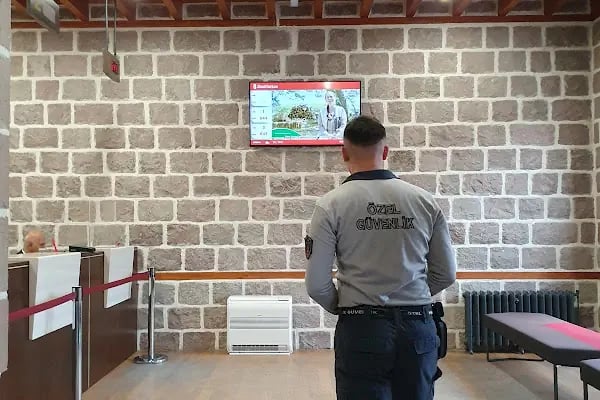 Ziraat Bankası Hamamönü/Ankara Şubesi - Resim 9