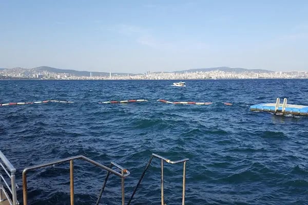 Büyükada Su Sporları Kulübü Yüzme Havuzu - Resim 4