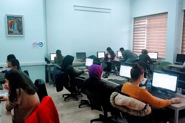 Adapazarı Halk Eğitimi Merkezi - Resim 12
