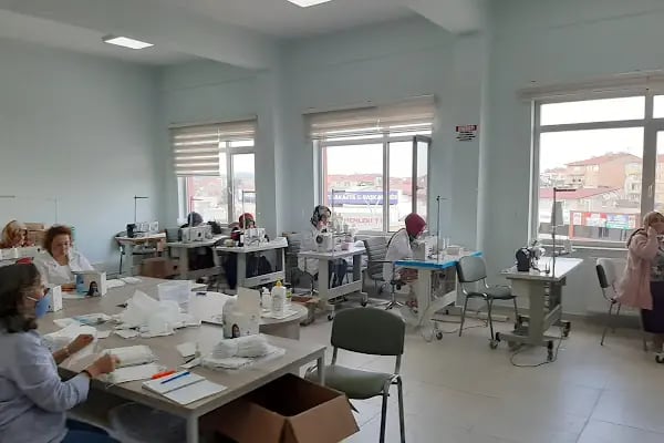 Adapazarı Halk Eğitimi Merkezi - Resim 5