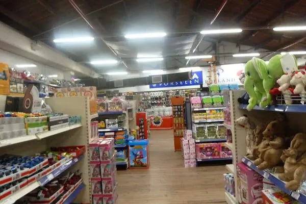 Alternatif Market Bayraklı Merkez Şube - Resim 10