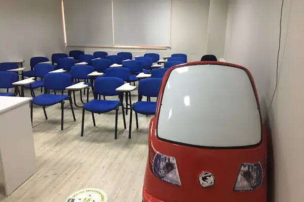 Özel Erenler Şirin Sürücü Kursu - Resim 14