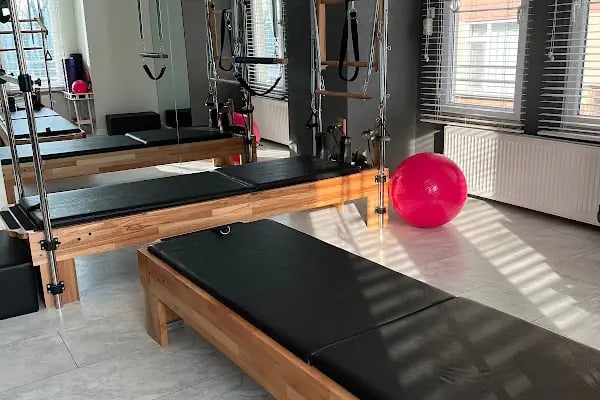 İnegöl Pera Pilates Studio - Resim 17