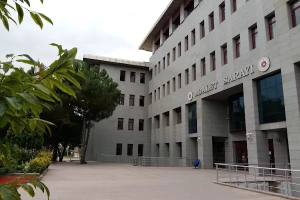 Balıkesir Adliyesi - Resim 15