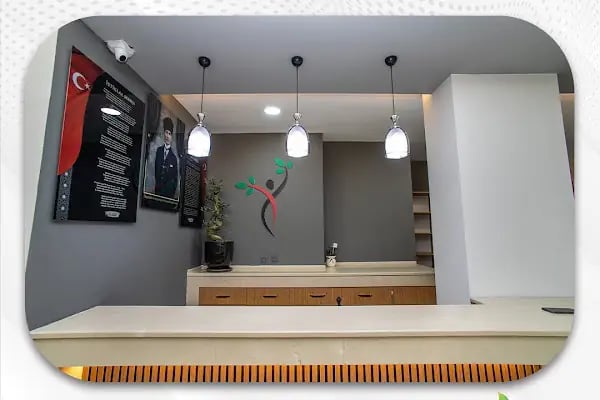 BORNOVA DOKTOR KLİNİKLERİ - Resim 20