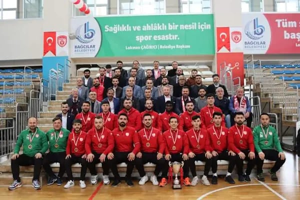 Yüzyıl Spor Kompleksi - Resim 10