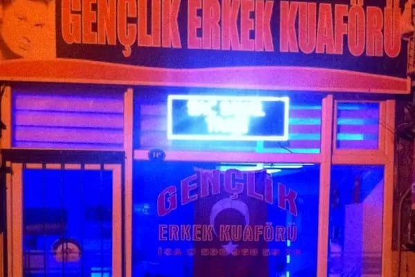 Gençlik Erkek Kuaförü - Resim 12