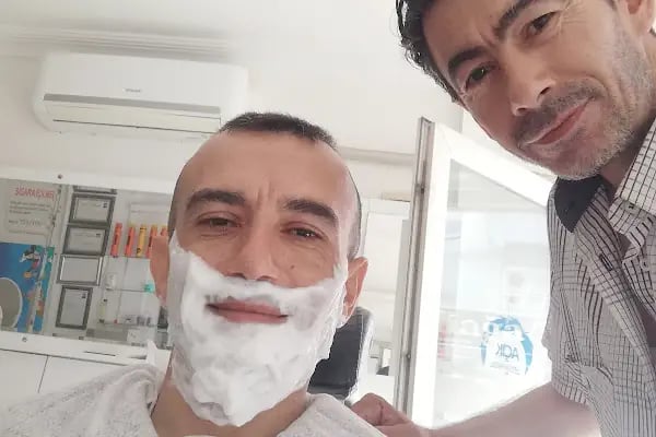 Gençlik Erkek Kuaförü - Resim 16