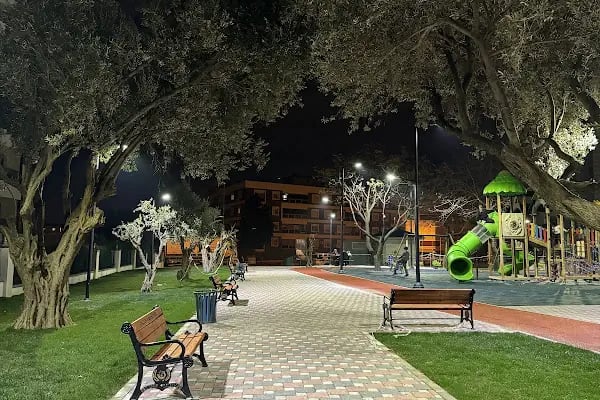 Ardıçlı Parkı - Resim 7