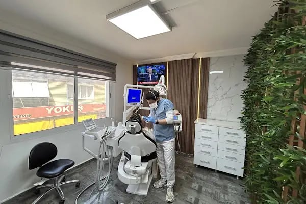 Özel Deniz Doğan Ağız ve Diş Sağlığı Polikliniği - Resim 19