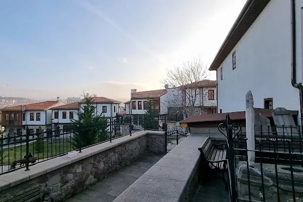 Hacı Ayvaz Cami - Resim 8