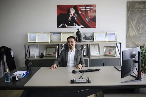 Op. Dr. Özmen Kara - Resim 4
