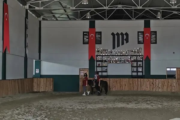 Balıkesir Büyükşehir Belediyesi Binicilik Spor Ve Rehabilitasyon Merkezi - Resim 6
