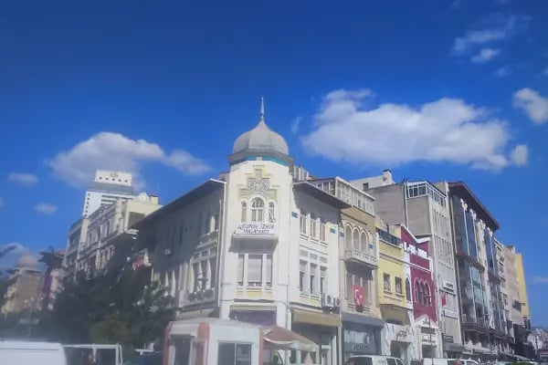 Çankaya Metro Durağı - Resim 10