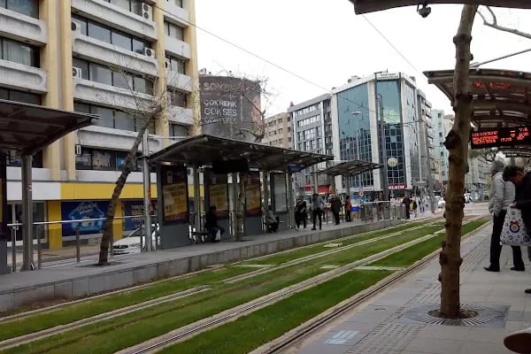 Çankaya Metro Durağı - Resim 4