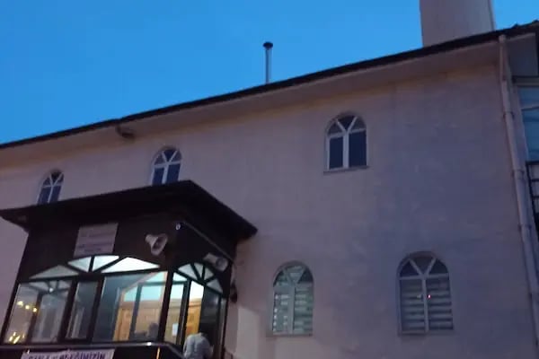 T.C. Alitindağ Müftülüğü Hasköy Gülpinar Mahallesi Merkez Camii - Resim 3