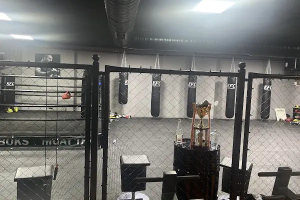 Arnavutköy kickboks crossfit fitness spor salonu - Resim 17
