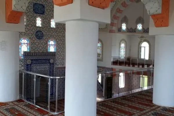 Karaçalı Mahallesi Camii - Resim 17