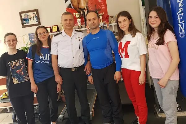 Tai-Chi, Wing Chun, Wushu Yakın Savunma Eğitim Merkezi - Resim 11