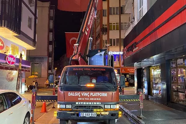 Balıkesir Vinç Ve Sepetli Vinç Kiralama Dalgıç Vinç - Resim 9
