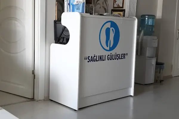 Dt. Ayşe Zeycan Kaleli Diş Kliniği ve Dt. Faruk SARIYERLİ Diş kliniği - Resim 9