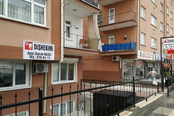 Dt. Ayşe Zeycan Kaleli Diş Kliniği ve Dt. Faruk SARIYERLİ Diş kliniği - Resim 2
