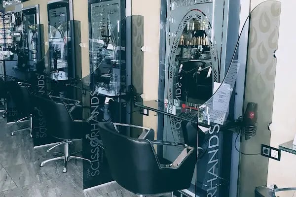Salon D&amp;B Hair And Beauty Salon - Resim 11