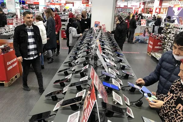 Media Markt Güneşli 212 AVM - Resim 6