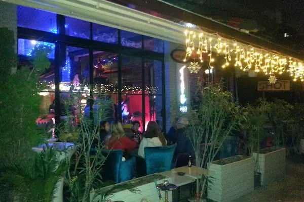 Tarzz Bar Büyükada - Resim 10