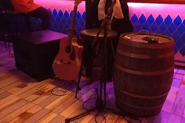 Tarzz Bar Büyükada - Resim 5