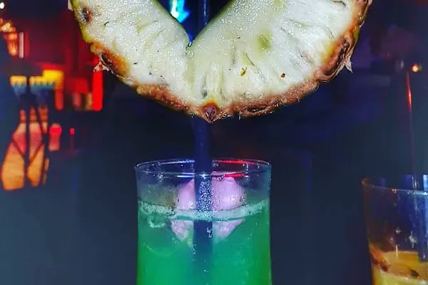Tarzz Bar Büyükada - Resim 7