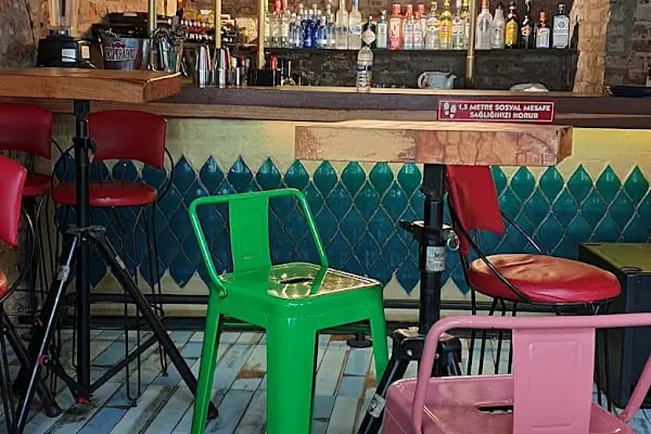 Tarzz Bar Büyükada - Resim 4