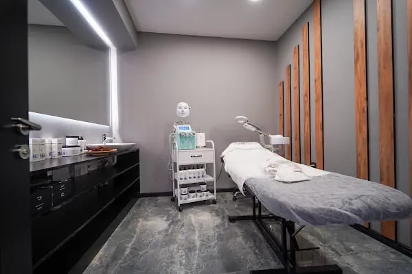 Santora Kadın Erkek Çocuk Kuaförü & Lazer Epilasyon Merkezi Balçova Kipa Avm Kuaför - Resim 11