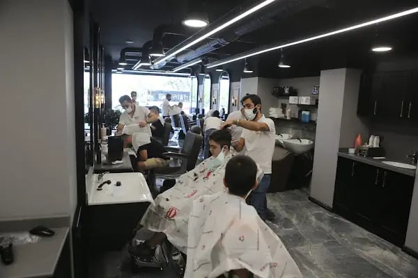 Santora Kadın Erkek Çocuk Kuaförü & Lazer Epilasyon Merkezi Balçova Kipa Avm Kuaför - Resim 1