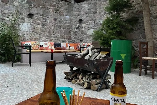 Cunda Se7en Local Pub - Resim 9