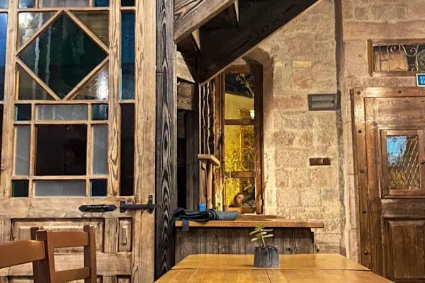 Cunda Se7en Local Pub - Resim 6