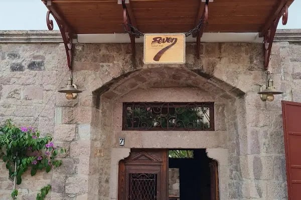 Cunda Se7en Local Pub - Resim 4