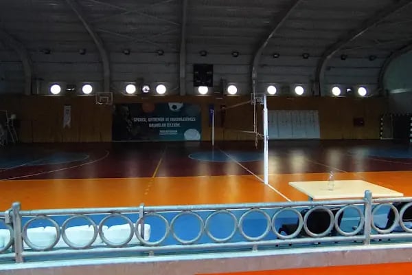 Kocaeli Büyükşehir Vezirçiftliği Kapalı Spor Salonu - Resim 19