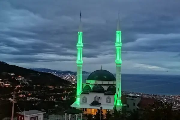 Tepe Mahallesi Cami - Resim 12