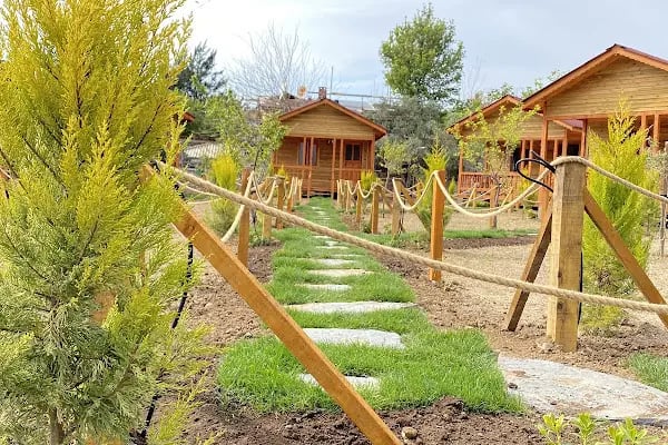 Gel Gör Ahşap Bungalov - Resim 8
