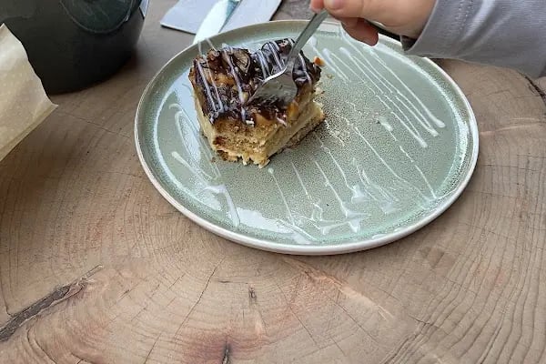 Flore Cafe Bistro - Resim 16