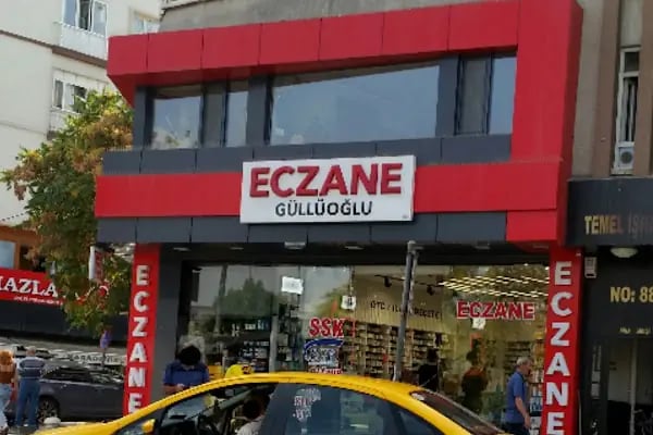 GÜLLÜOĞLU ECZANESİ - Resim 3