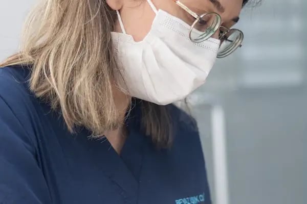 Beyaz Işık Diş Polikliniği Bağcılar - Resim 8