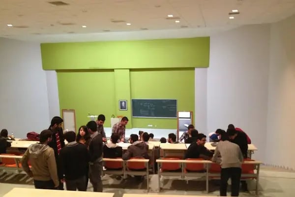 Kocaeli Üniversitesi Hukuk Fakültesi - Resim 11