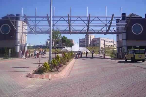 Kocaeli Üniversitesi Hukuk Fakültesi - Resim 13
