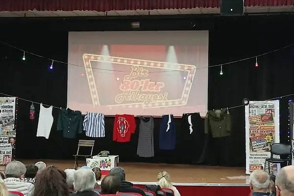 Yalova Halk Eğitim Merkez Konferans Salonu - Resim 20