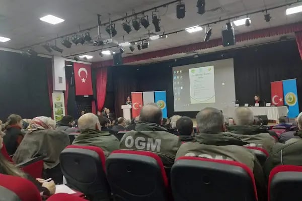 Yalova Halk Eğitim Merkez Konferans Salonu - Resim 17