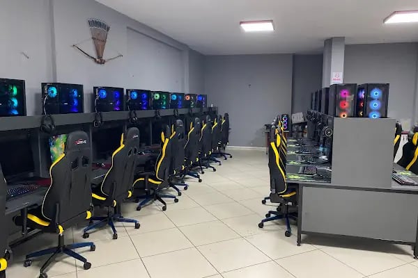 Sugar Internet Cafe - Resim 2