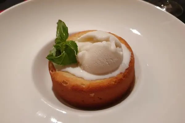 Careme Restaurant - Resim 14