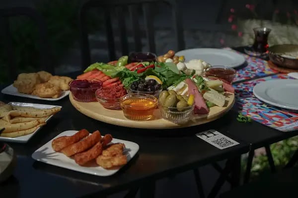 Sergüzeşt Otel Büyükada - Resim 17